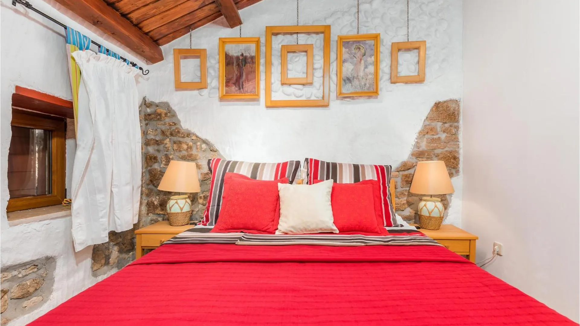 Beautiful Home In Bale With Kitchen Holiday home